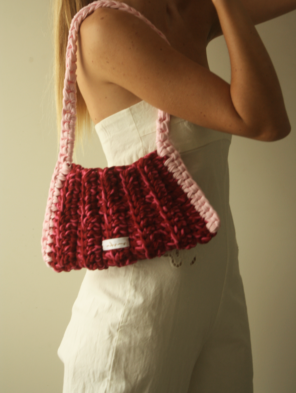 Dahlia Shoulder Bag