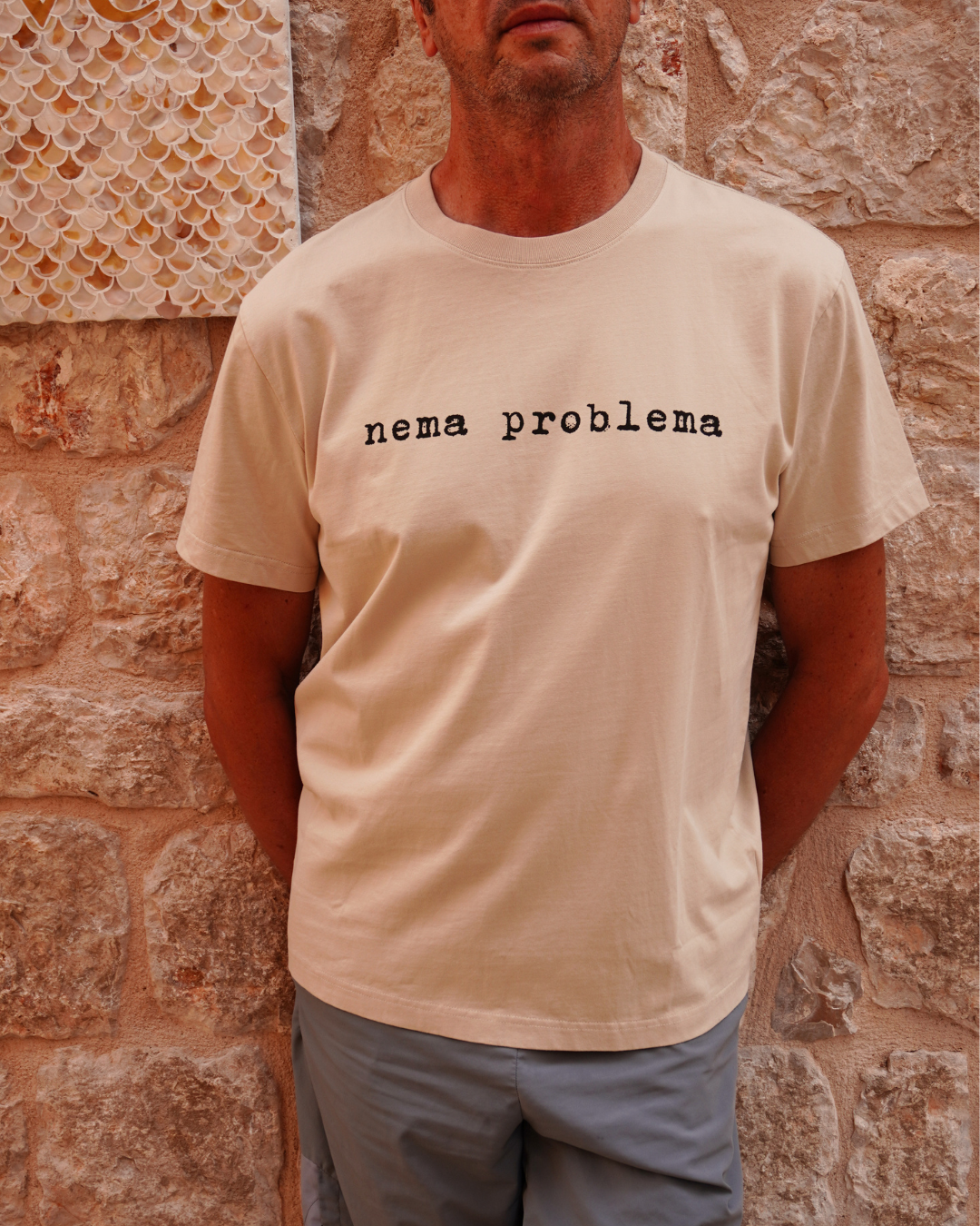 Nema Problema Tee - Light