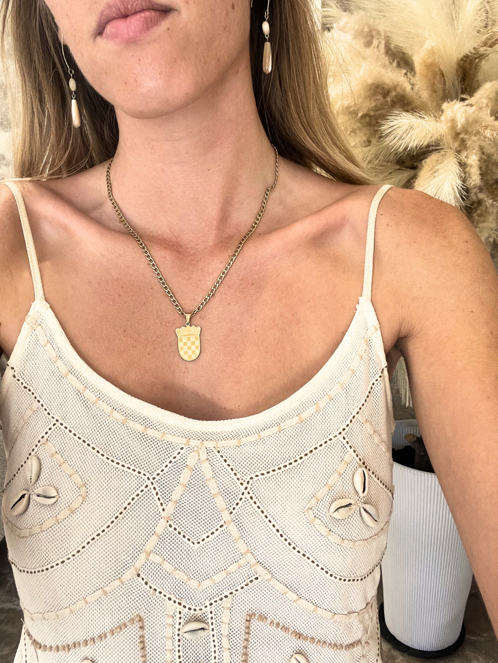 Grb + Cross Necklace Gold - PREORDER