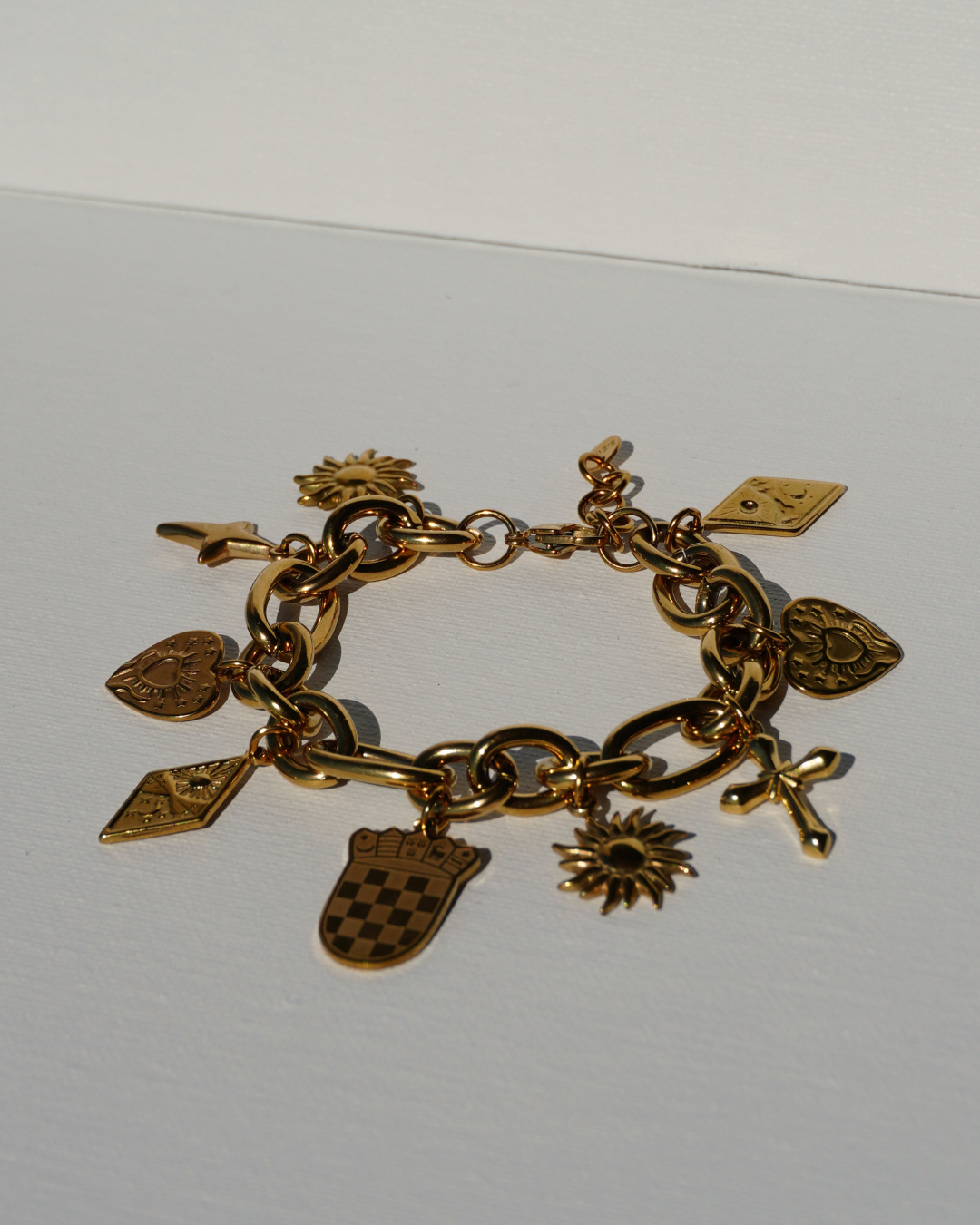 Grb Charm Bracelet Gold -PREORDER