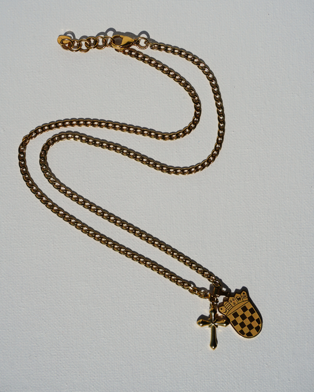 Grb + Cross Necklace Gold - PREORDER