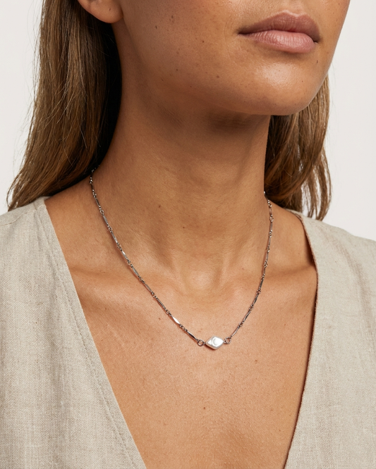 Rhombus Pearl Necklace Silver