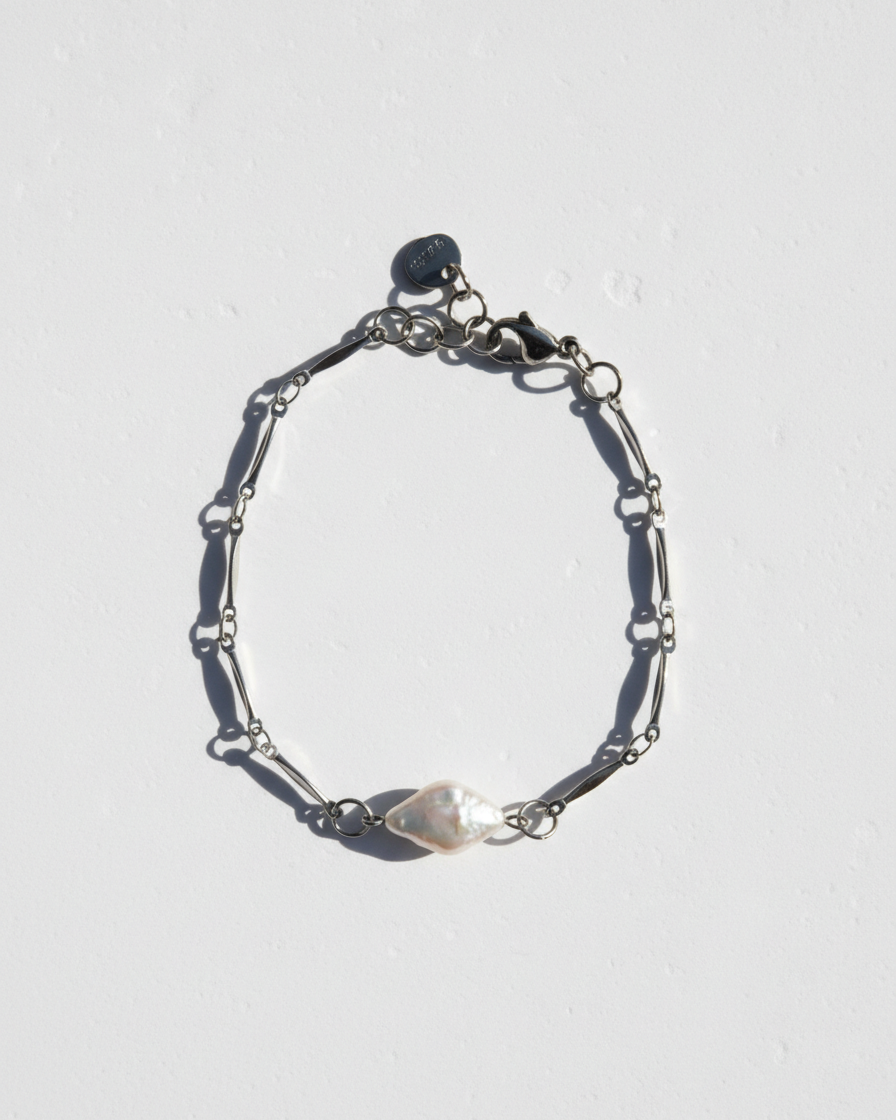 Rhombus Pearl Bracelet Silver